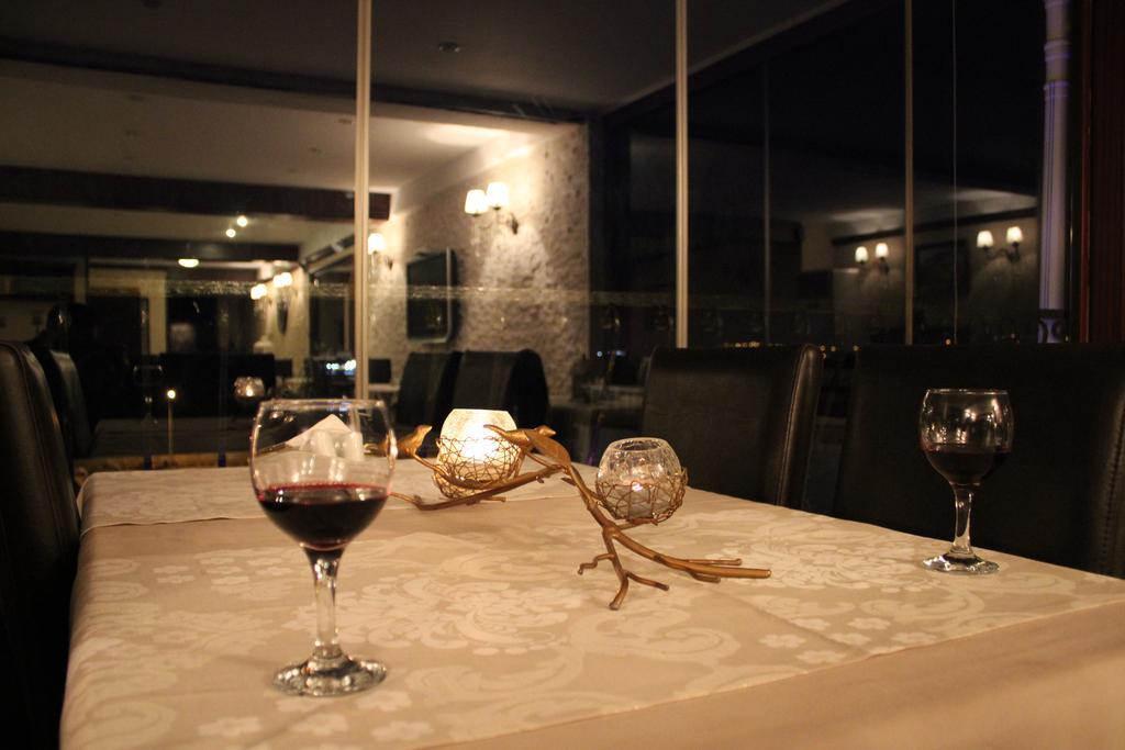 Reis Hotel Sinop Eksteriør bilde